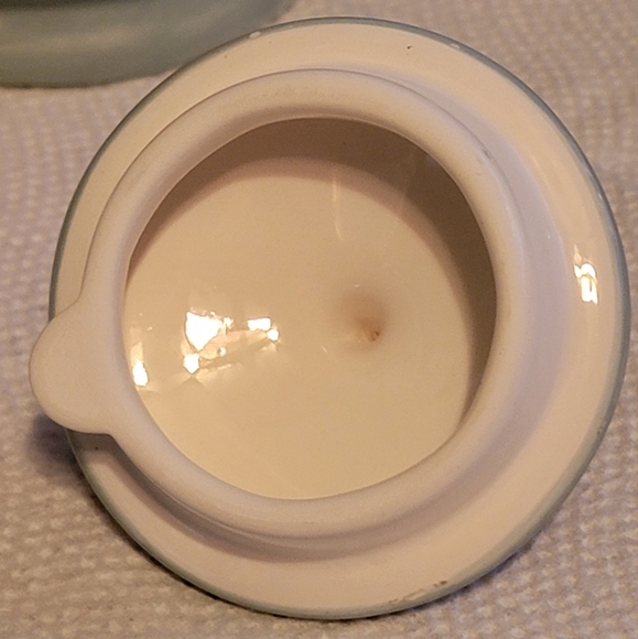 Vtg. Single Teapot & Cup Stackable Ceramic Set, Santa Rosa Pattern - Picture 4 of 6